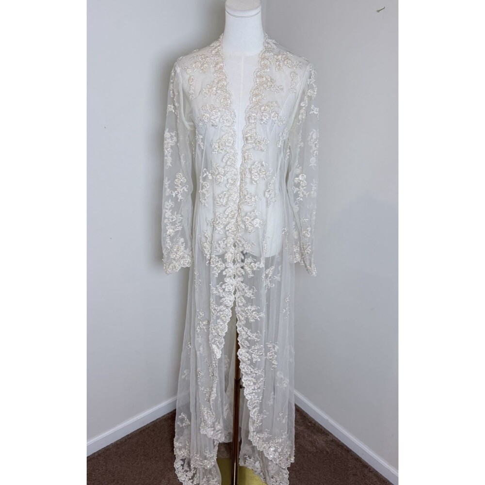 Vintage Ivory Bridal Robe Embroidered Tulle Beaded Pearl Long Train Wedding